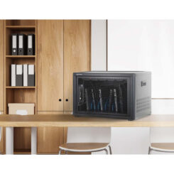 Manhattan Laadkast/laadtrolley USB-C 65W voor 12 laptops (tot 16"), geschikt voor laptops, iPads, MacBooks, Chromebooks en andere USB-C apparaten, vakken 395x290x32.5 mm, USB-C laadkabels inbegrepen, afsluitbaar, EU/UK-stroomkabels inbegrepen - Afbeelding 3