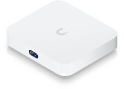 UBIQUITI NETWORKS UniFi Cloud Gateway Ultra