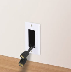 Manhattan HDMI 4K@60Hz-kabel met Ethernet, CL3-gecertificeerd, 5 m, geschikt voor inbouw in de muur, voor alle 4K- en 1080p/HD-apparaten, zwart, Ultra HD 4K x 2K, mannelijk-naar-mannelijk, levenslange garantie, Premium High Speed - Afbeelding 6