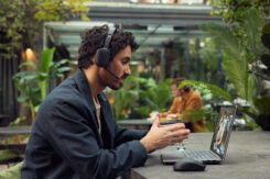 HP Poly Focus 625 Headset + Wireless Charge Stand - Afbeelding 5