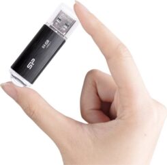 Blaze B02, 64GB, USB 3.1 Gen 1, Zwart